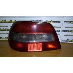 VOLVO S40 - Piloto trasero izquierdo 30800227