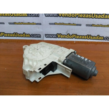 8T0959802B - Elevalunas delantero derecho Audi A5 S5 8t A4 8k