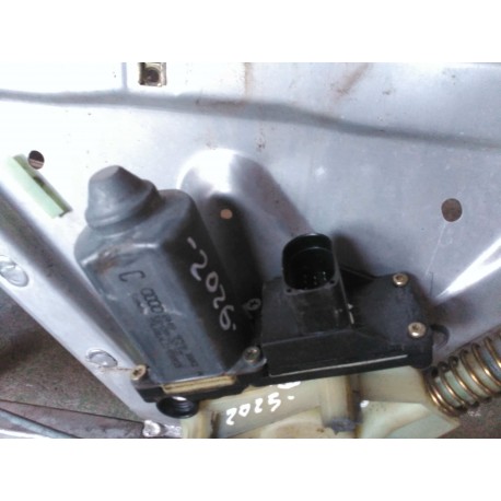 8N8959802A - AUDI TT 8N - ELEVALUNAS DERECHO MOTOR Y CENTRALITA