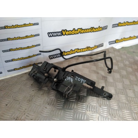 8200468152A - RENAULT MEGANE 1 TAPA DISTRIBUCION 1400 16V 2001